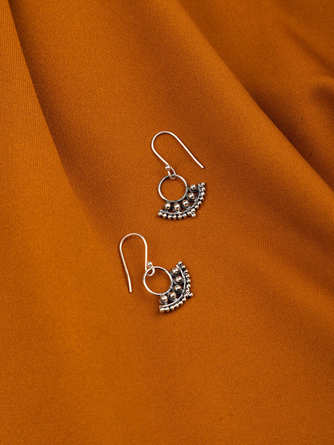 

ExclusiveLane Silver-Toned Contemporary Drop Earrings