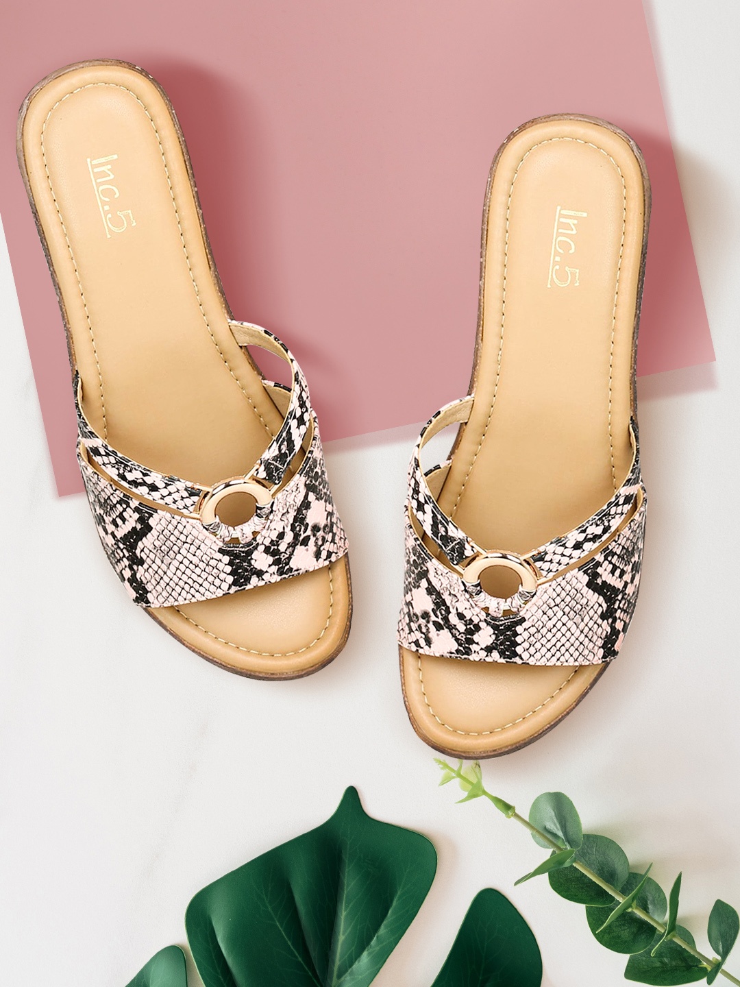 

Inc 5 Peach-Coloured & Black Printed Wedge Heels