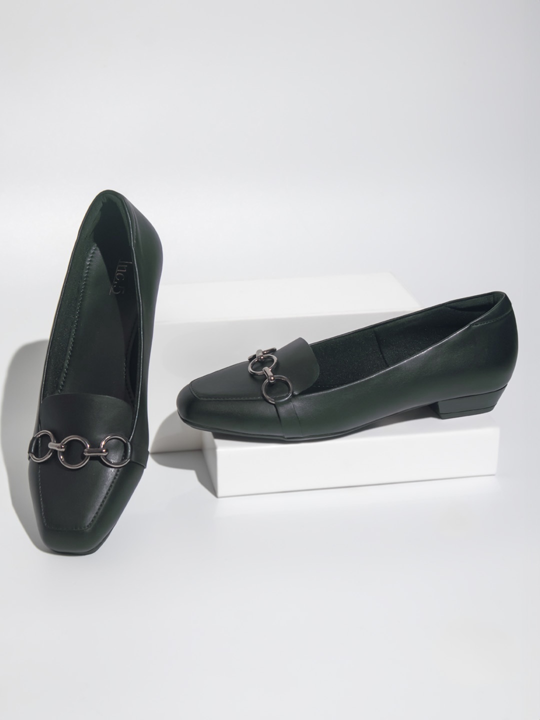 

Inc 5 Black Block Pumps