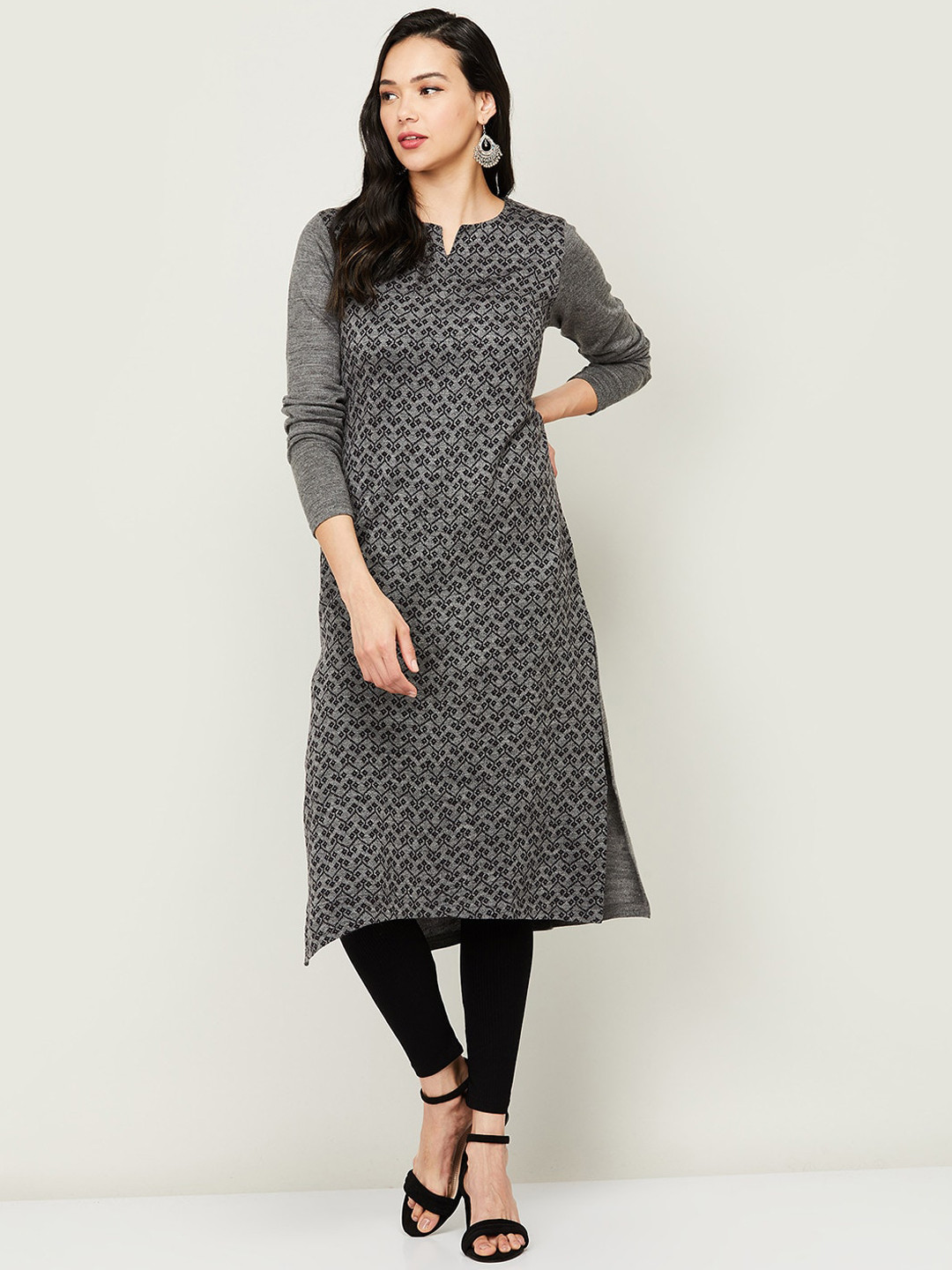 

Melange by Lifestyle Women Grey Geometric Kurta