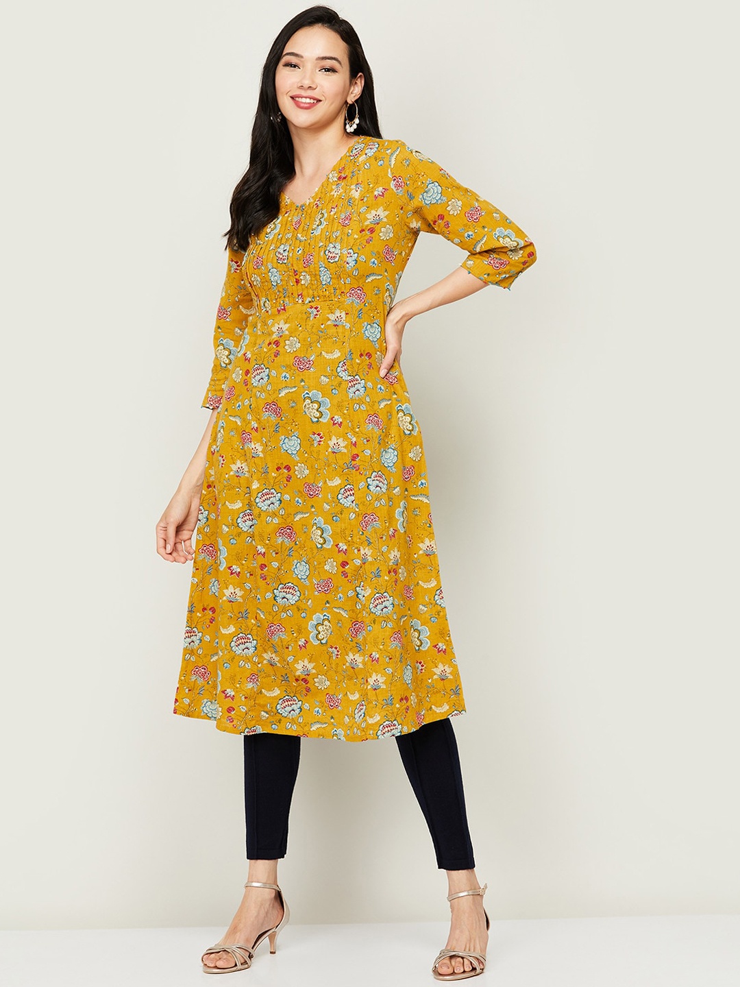 

Melange by Lifestyle Women Yellow & Blue Ethnic Motifs Printed Cotton Kurta