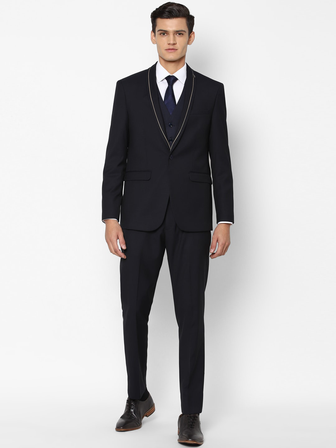 

Allen Solly Men Navy Blue Solid Single-Breasted Slim-Fit 3-Piece Formal Suit