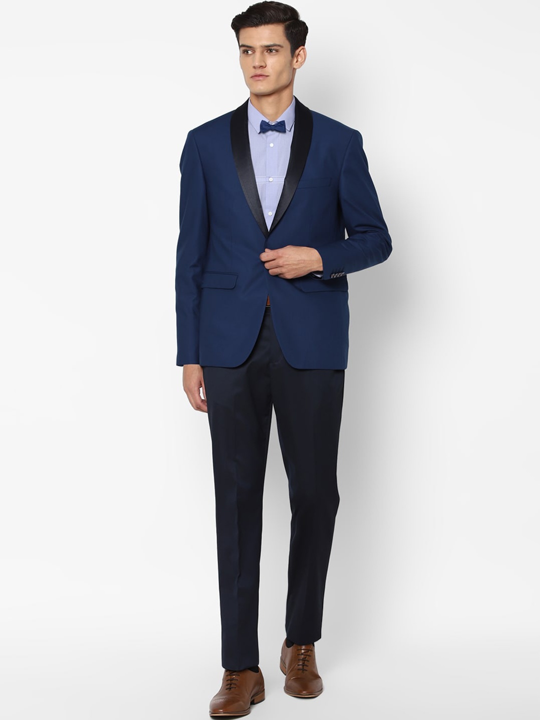 

Allen Solly Men Navy Blue Solid Single Breasted Slim-Fit 2-Piece Party Suit