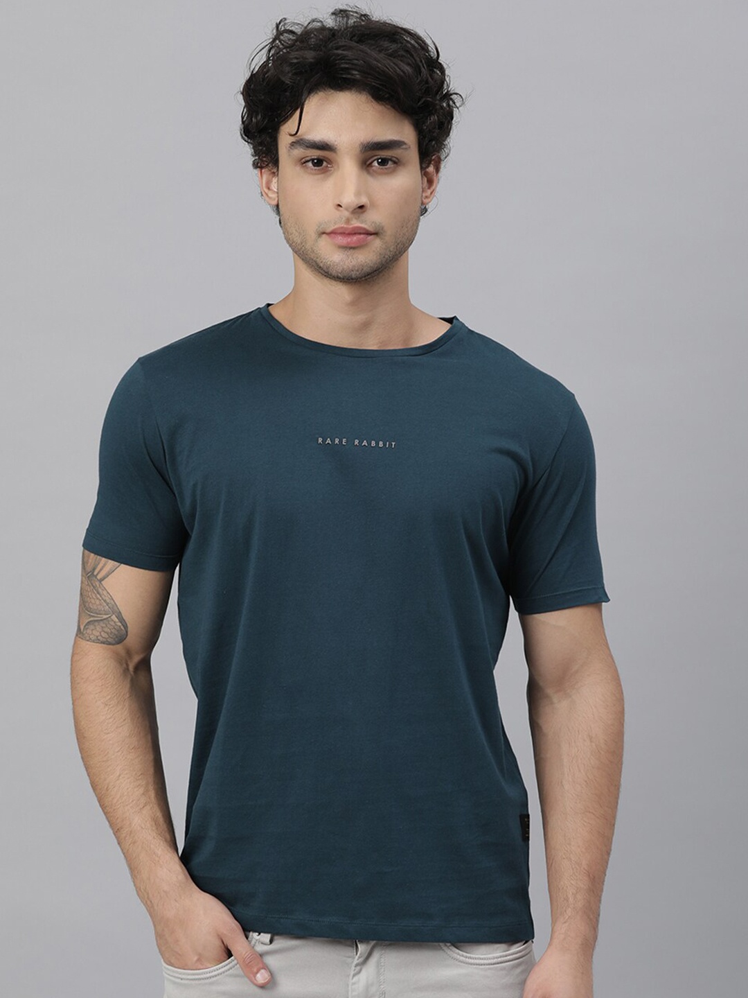 

RARE RABBIT Men Rabbit-4 Typography Raw Edge Slim Fit T-Shirt, Teal