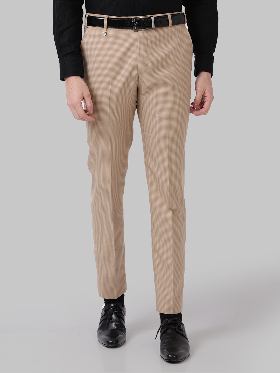

Park Avenue Men Beige Slim Fit Trousers