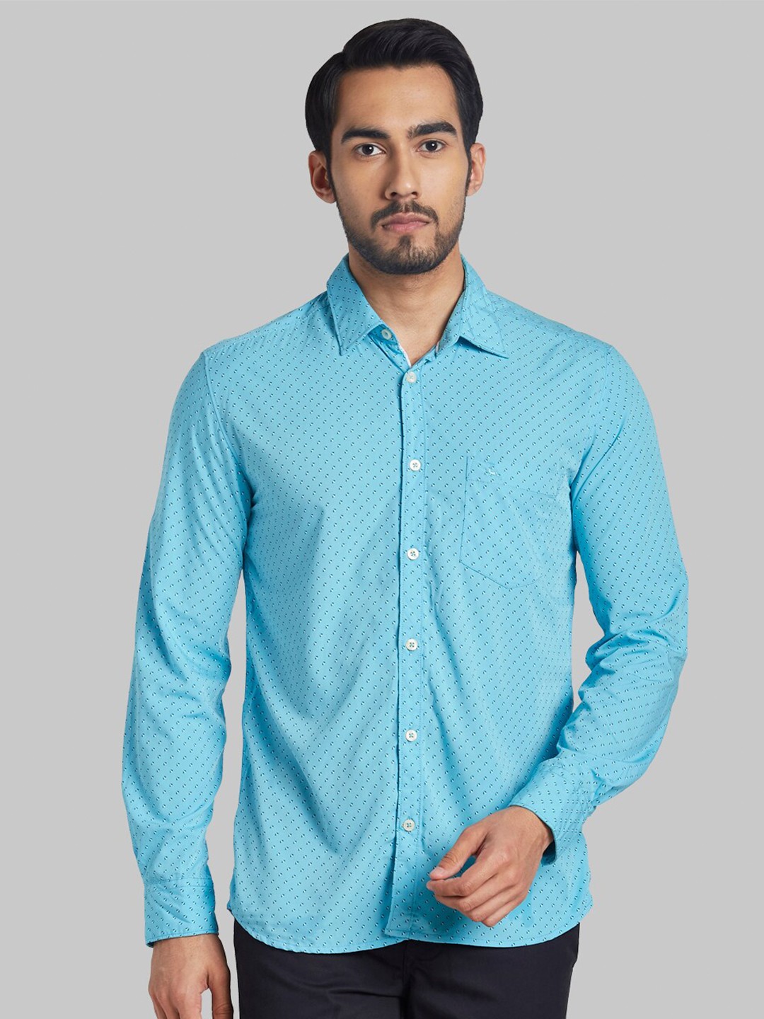 

Parx Men Blue Slim Fit Printed Casual Shirt