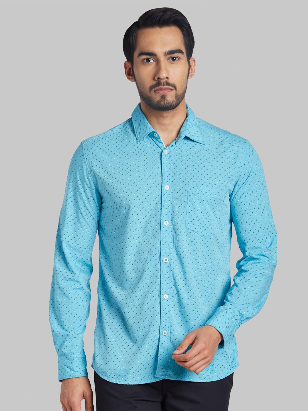 

Parx Men Blue Slim Fit Printed Casual Shirt