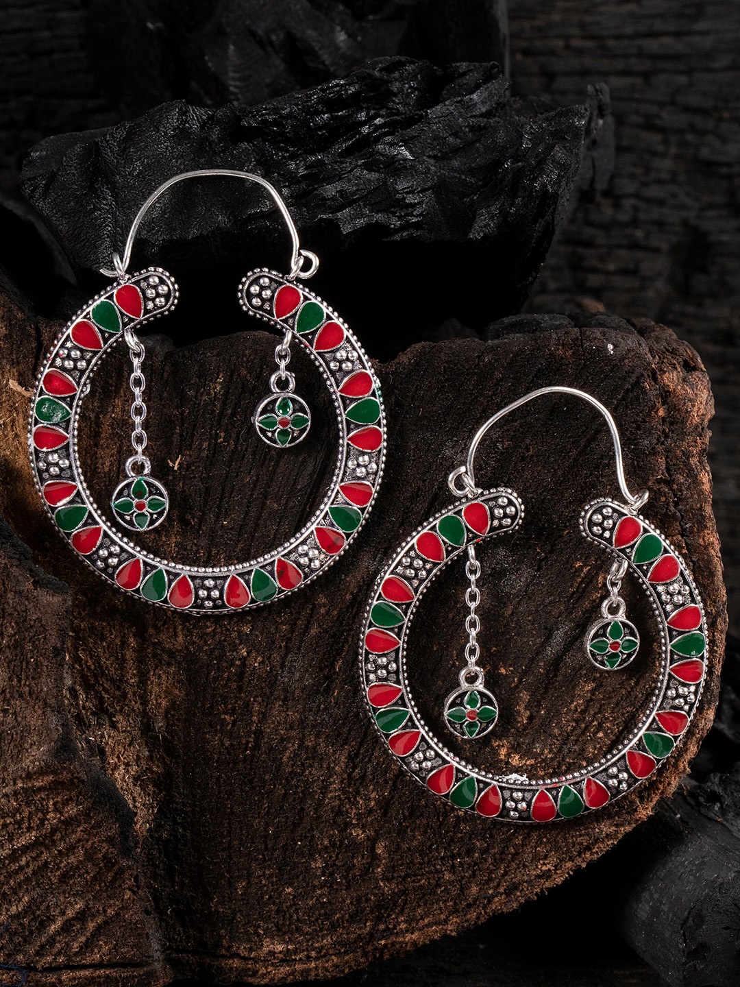 

Shoshaa Red Contemporary Hoop Earrings