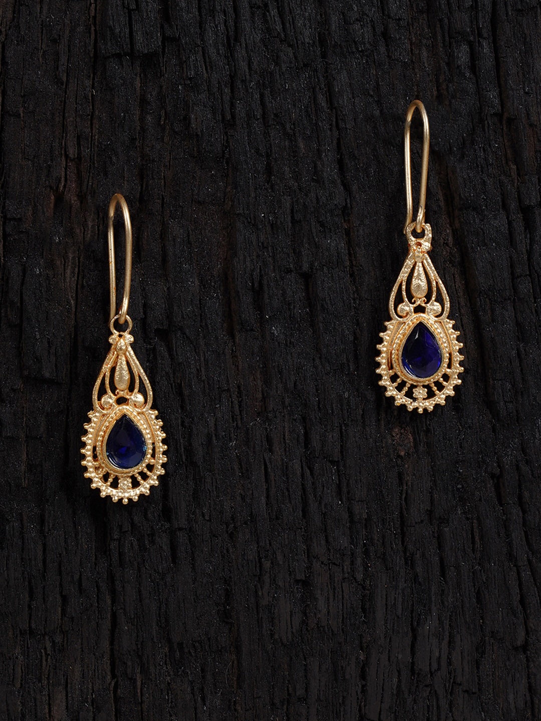 

Shoshaa Blue Contemporary Drop Earrings
