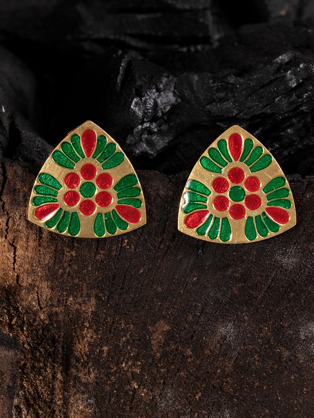 

Shoshaa Green Contemporary Studs Earrings