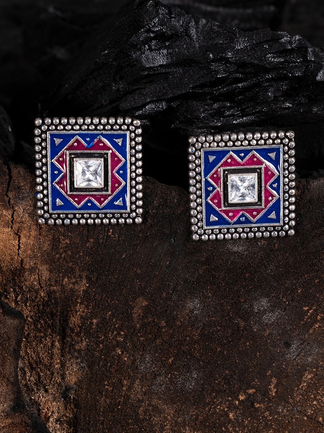 

Shoshaa Blue & Pink Contemporary Studs Earrings