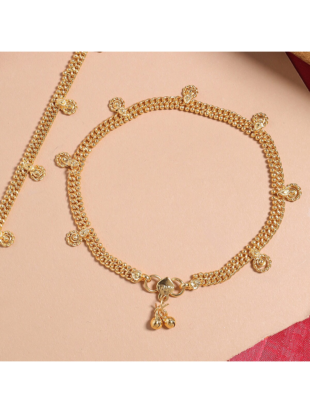 

Shoshaa Women Gold-Plated Anklet