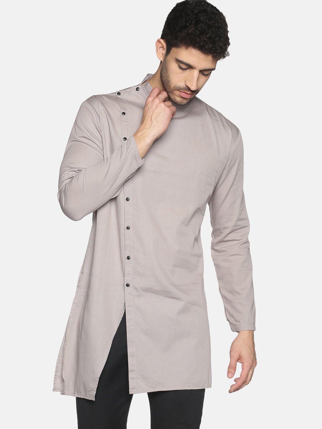 

SHOWOFF Men Grey Mandarin Collar Kurta