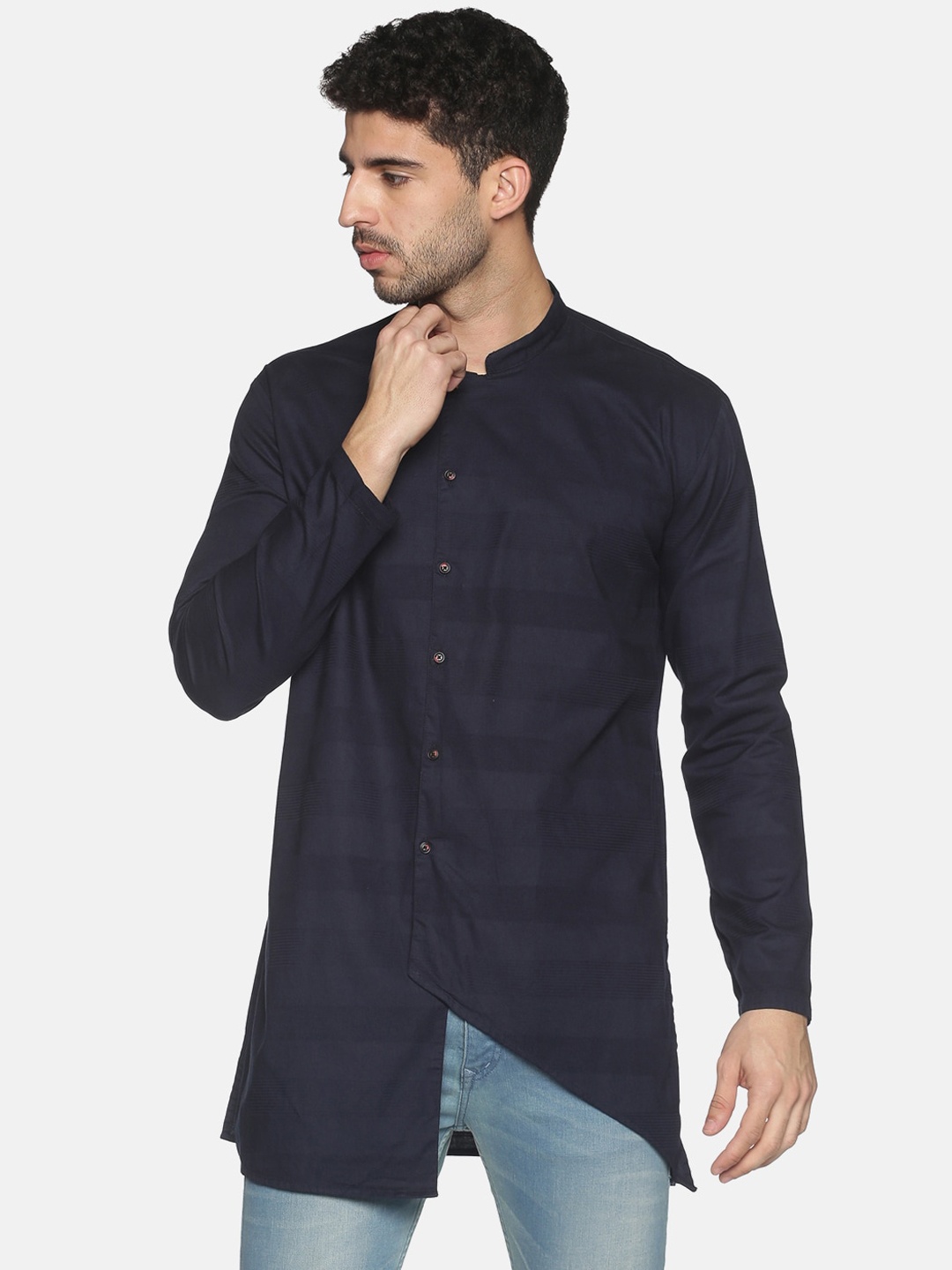 

SHOWOFF Men Navy Blue Striped Mandarin Collar Kurta