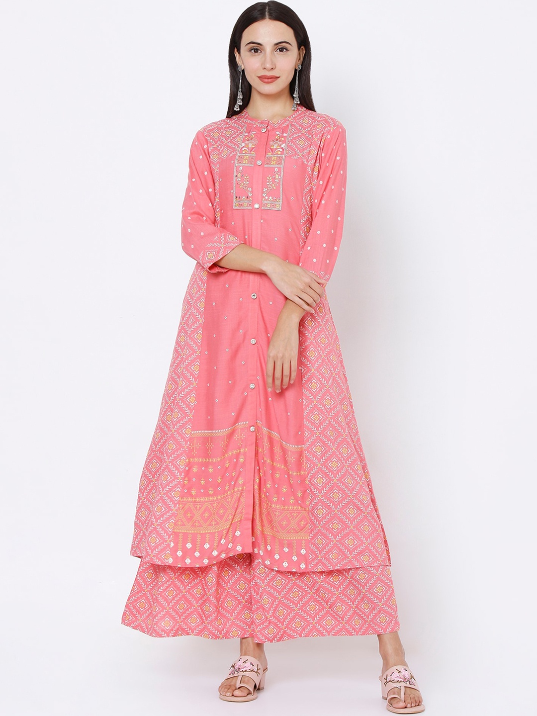 

Ojas Designs Woman Fuchsia Ethnic Motifs Printed Panelled Kurta with Palazzos & Dupatta