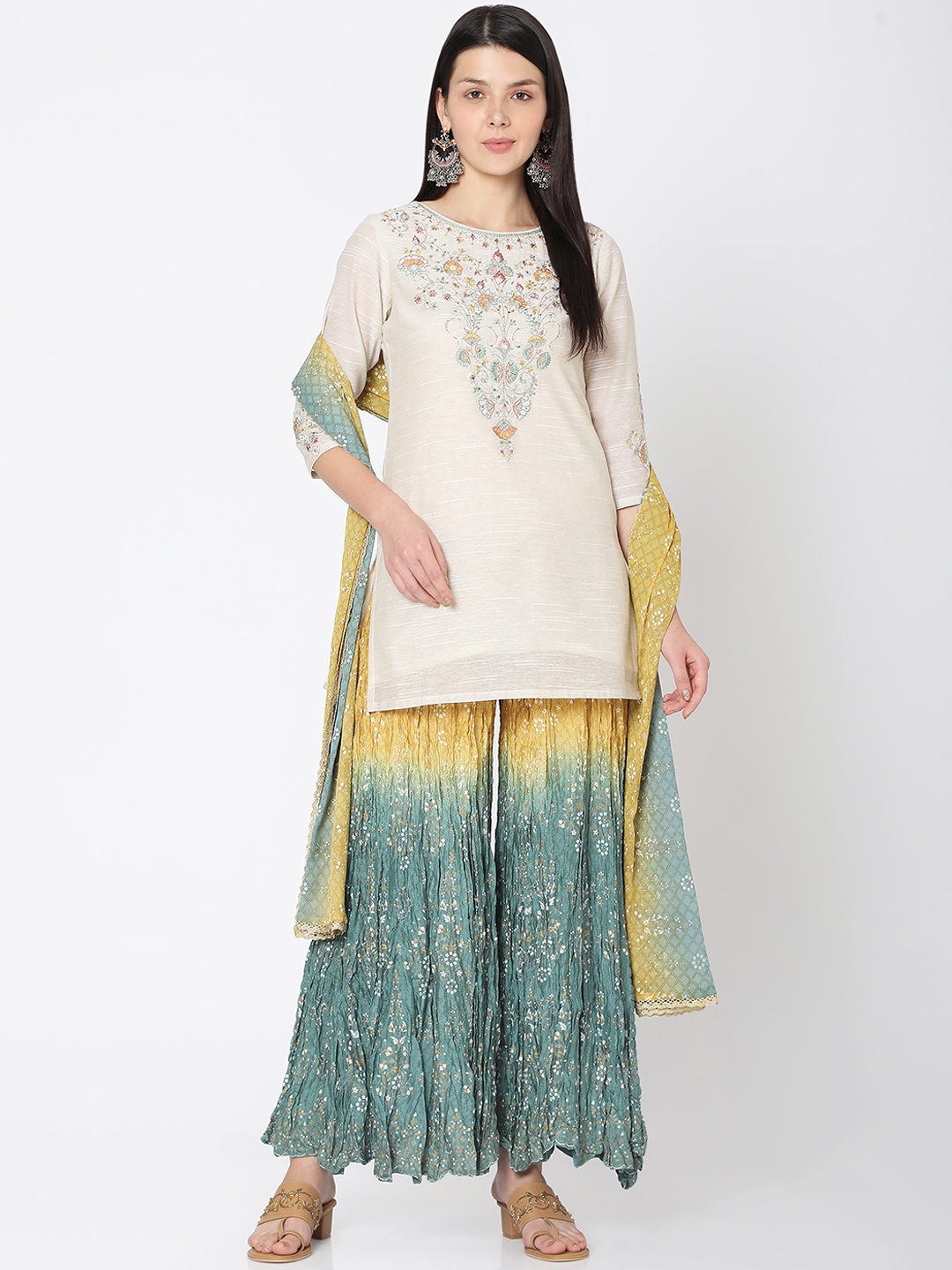 

Ojas Designs Women Off White Ethnic Motifs Embroidered Kurta With Palazzos & Dupatta