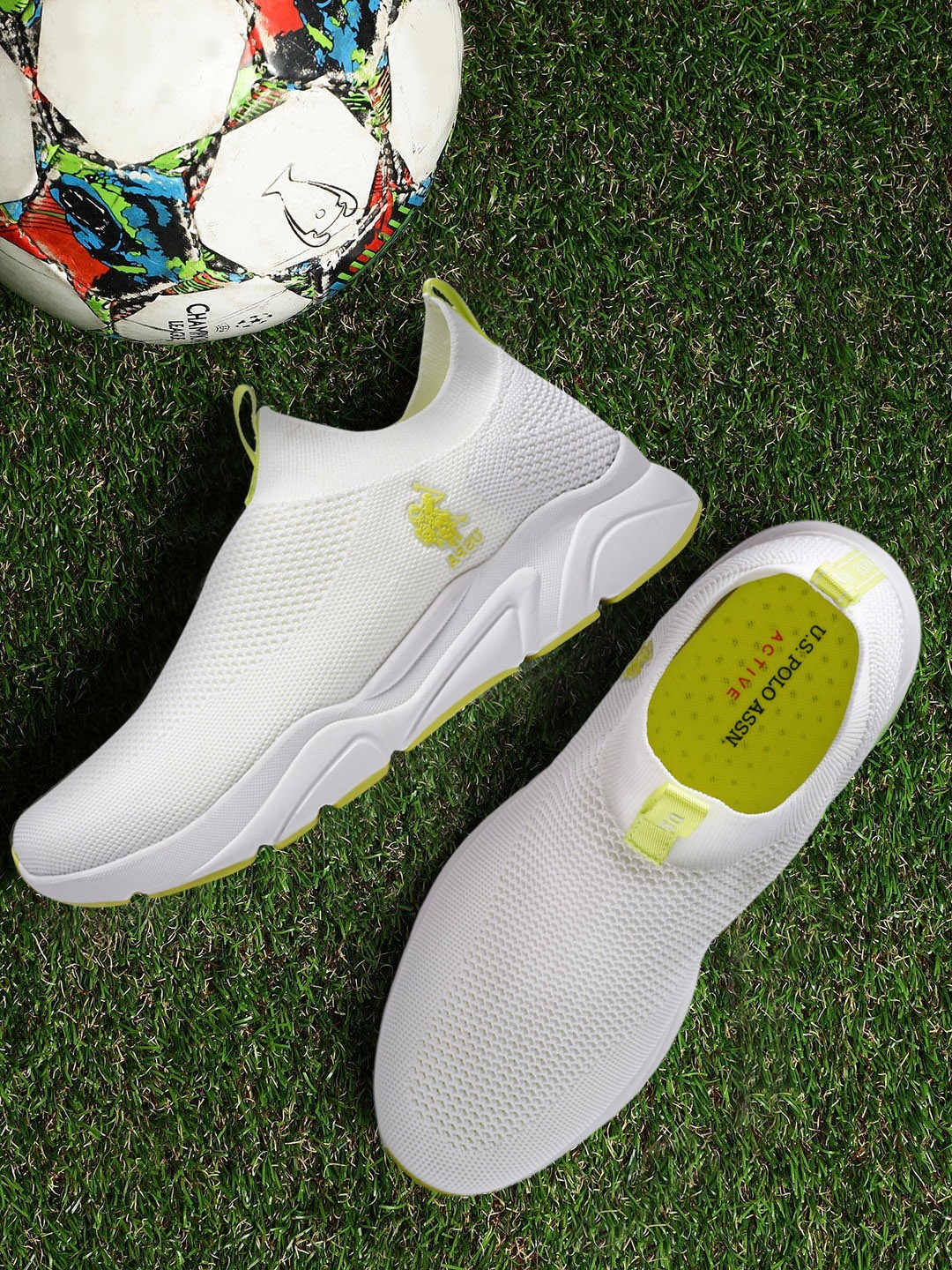 

U S Polo Assn Men Off-White & Lime Green Duncan Textile Walking Shoes