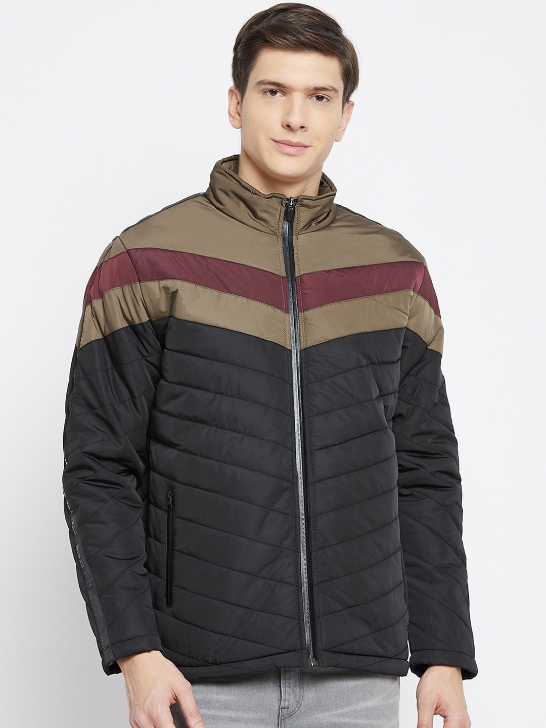 

Duke Men Black & Beige Colourblocked Padded Jacket