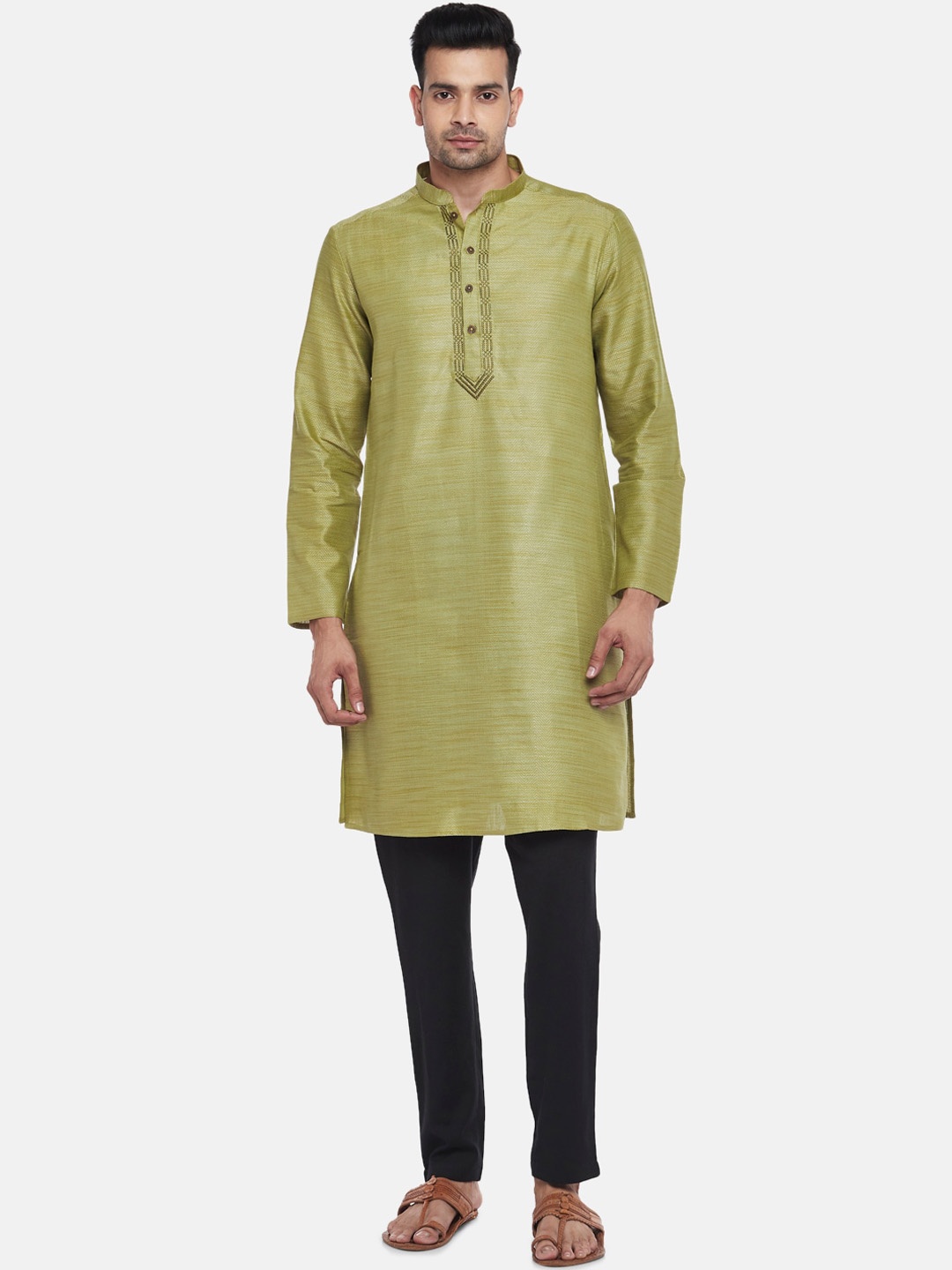 

indus route by Pantaloons Men Green Thread Work Dobby Kurta