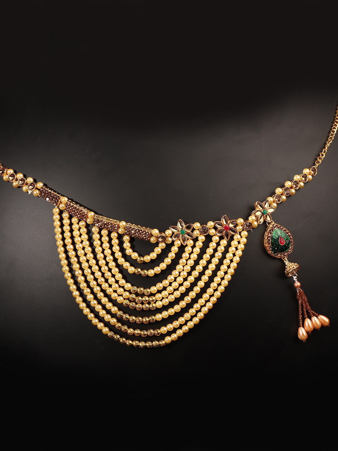 

ANIKAS CREATION Gold-Plated & Off-White Kundan Studded & Beaded Handcrafted Kamarbandh