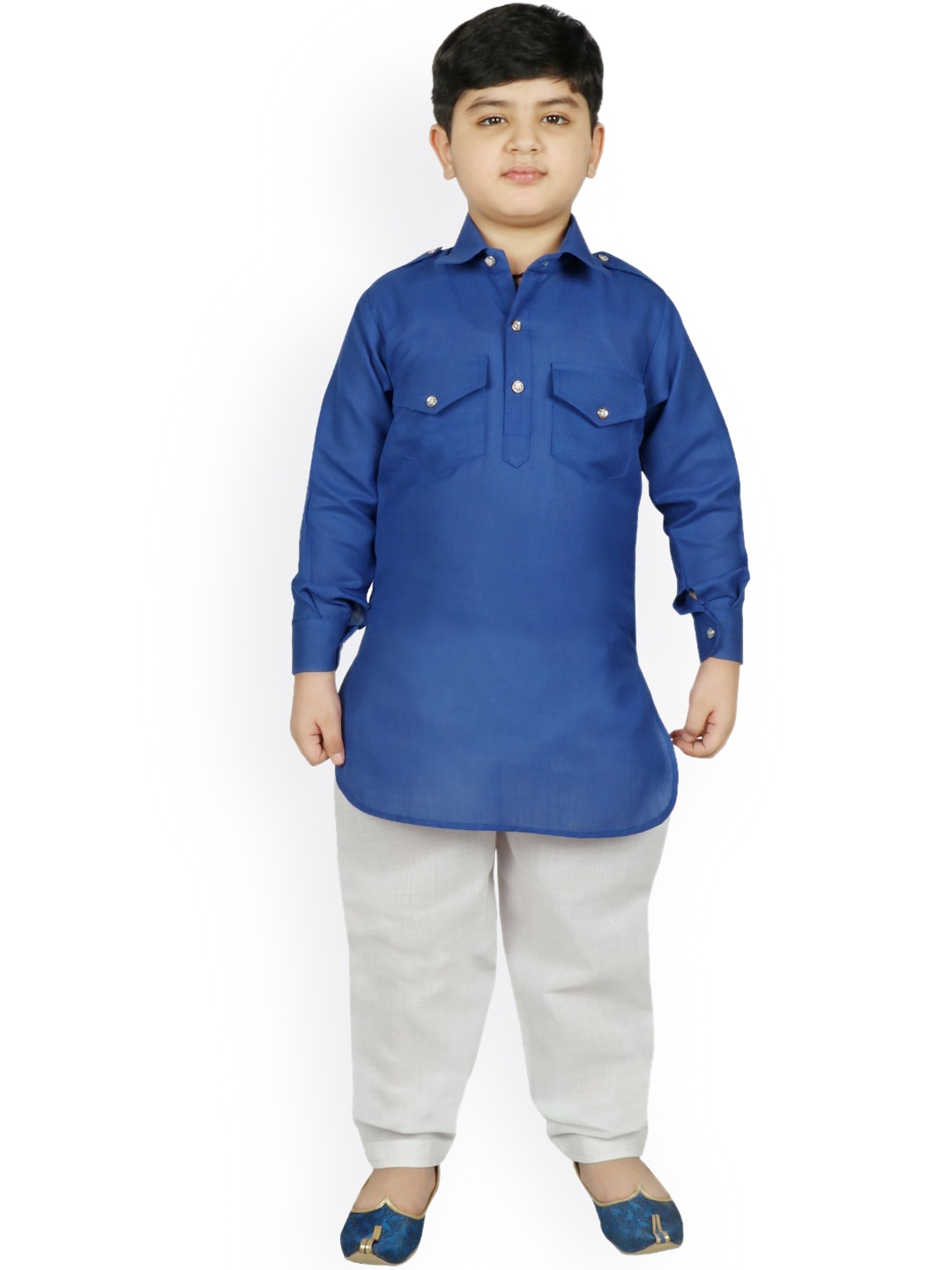 

SG YUVRAJ Boys Blue Raw Silk Kurta with Salwar