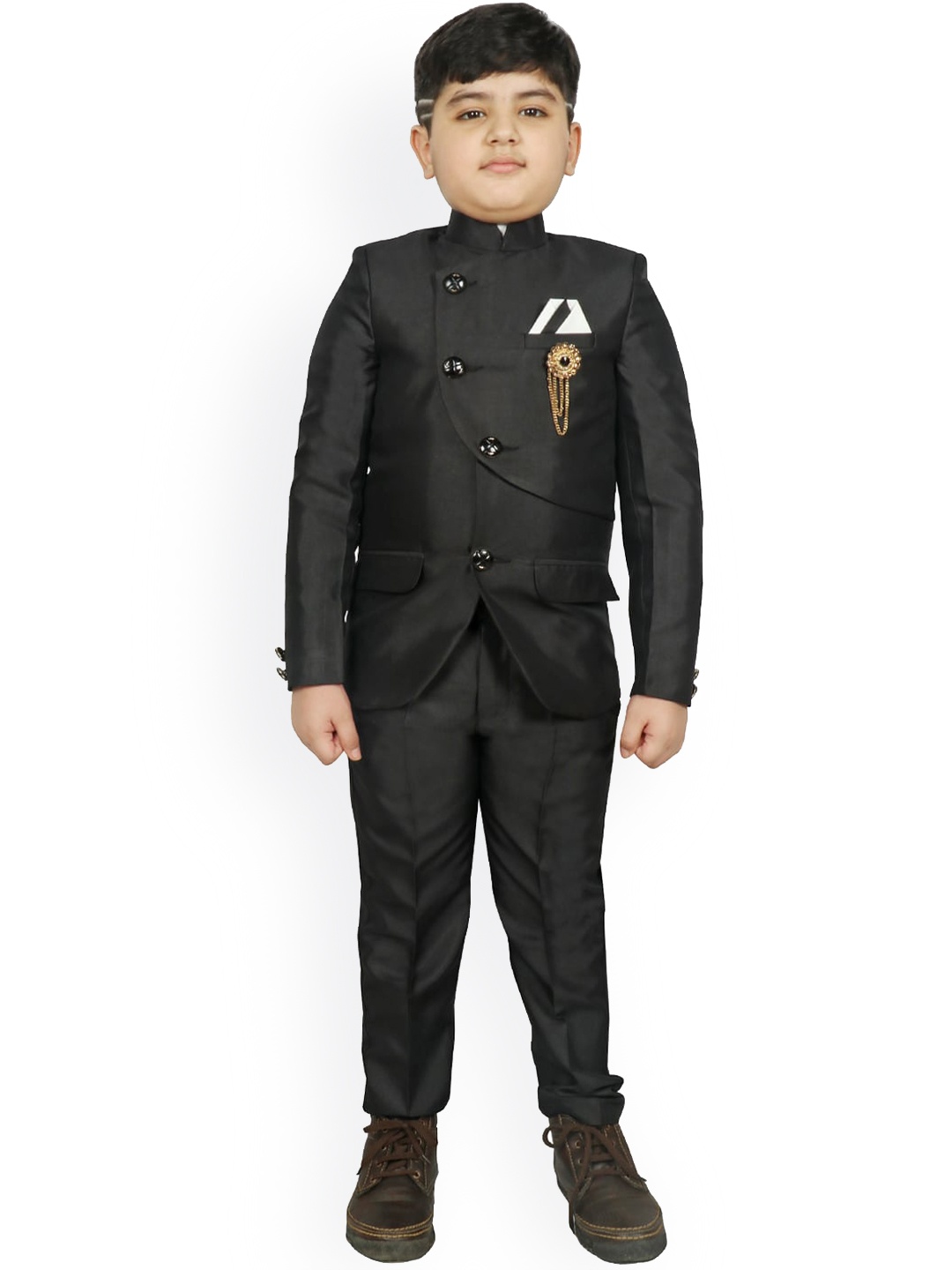 

SG YUVRAJ Boys Black Solid 3-Piece Single Breasted Party Suit