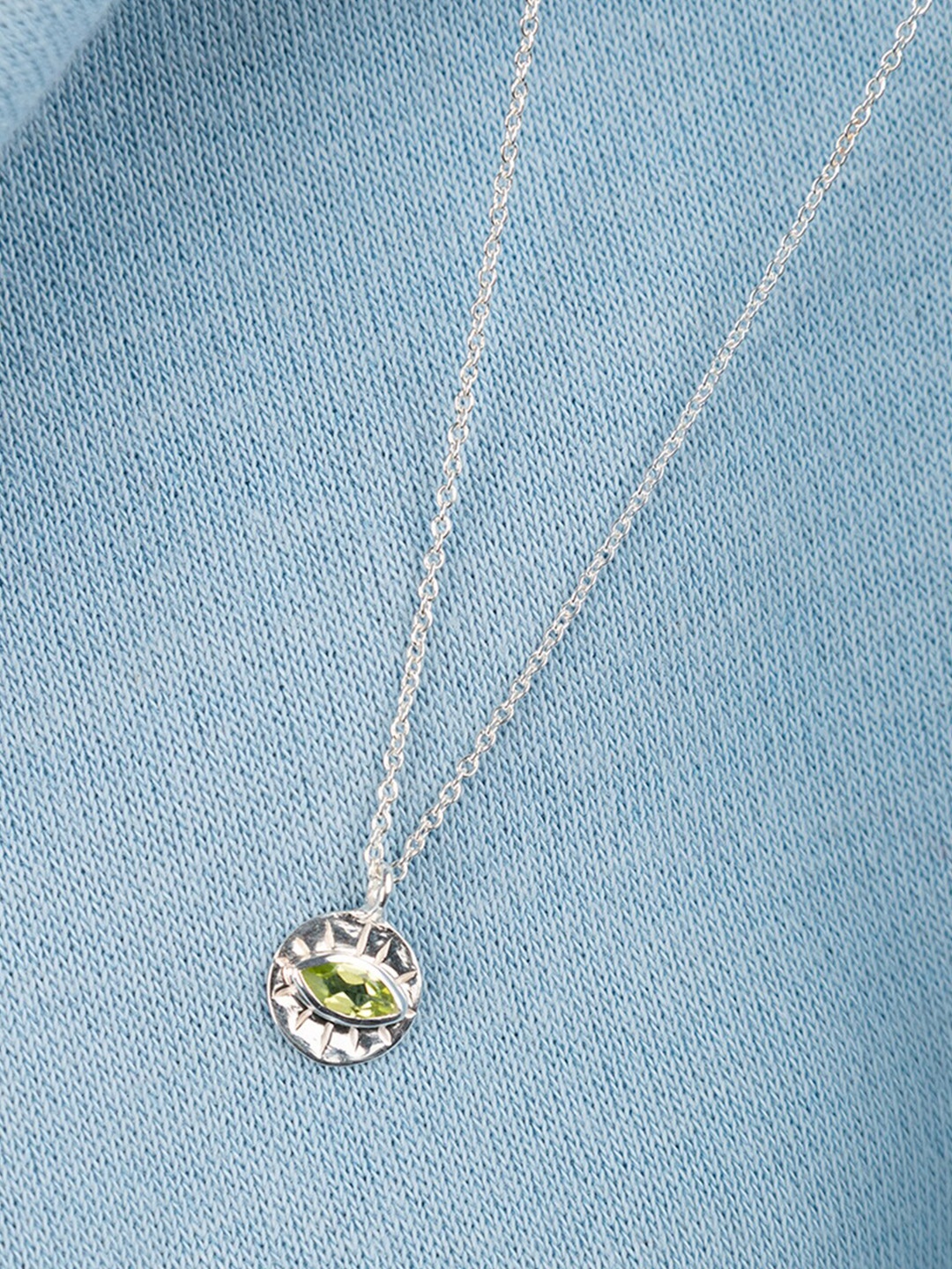 

ExclusiveLane Silver-Toned & Green Silver Handcrafted Necklace