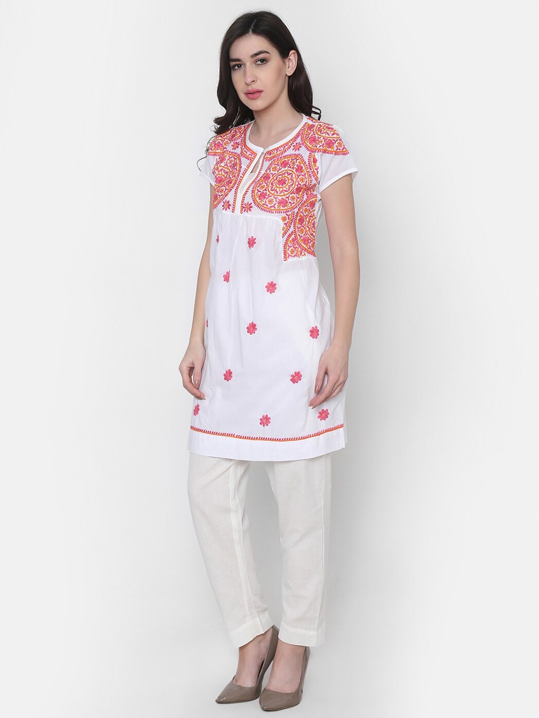 

HOUSE OF KARI White & Pink Embroidered Cotton Tunic