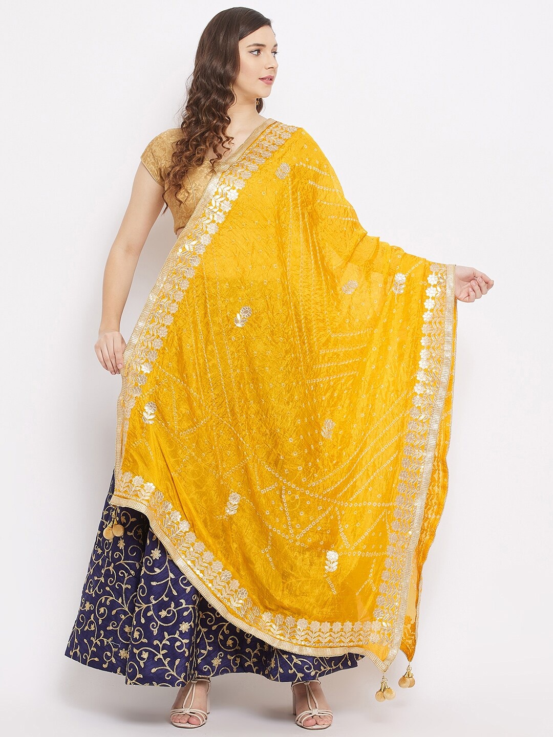 

Clora Creation Yellow & Gold-Toned Dyed Tie and Dye Dupatta with Gotta Patti