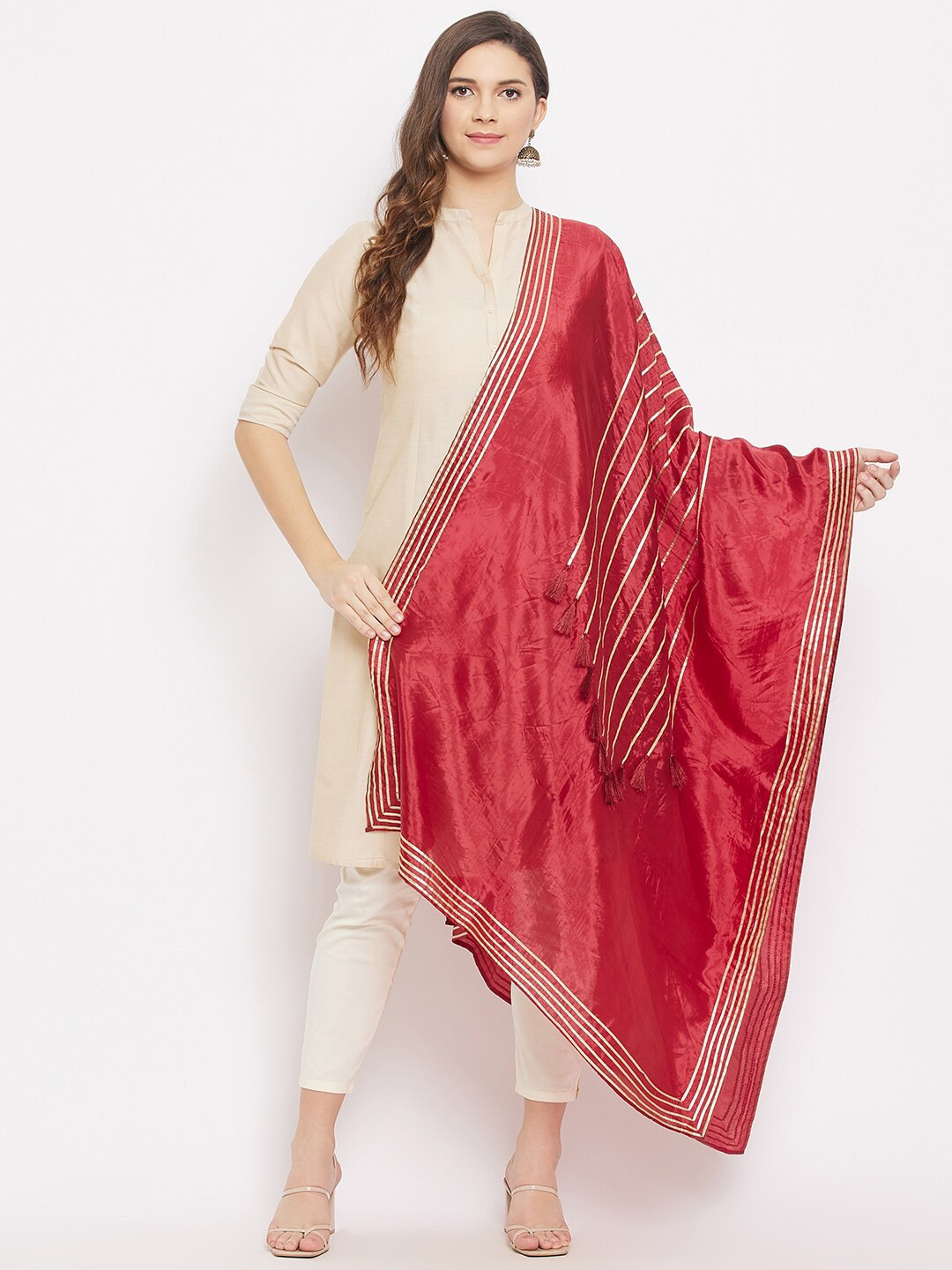 

Clora Creation Maroon & Gold-Toned Embroidered Dupatta with Gotta Patti