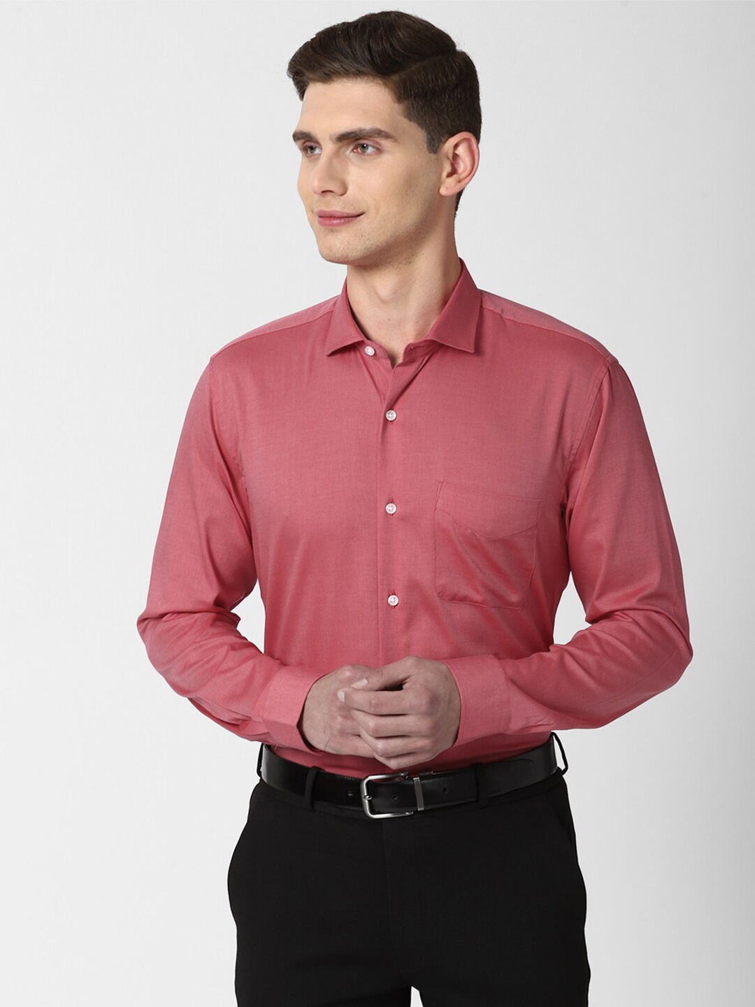 

Peter England Men Red Solid Regular Fit Cotton Formal Shirt