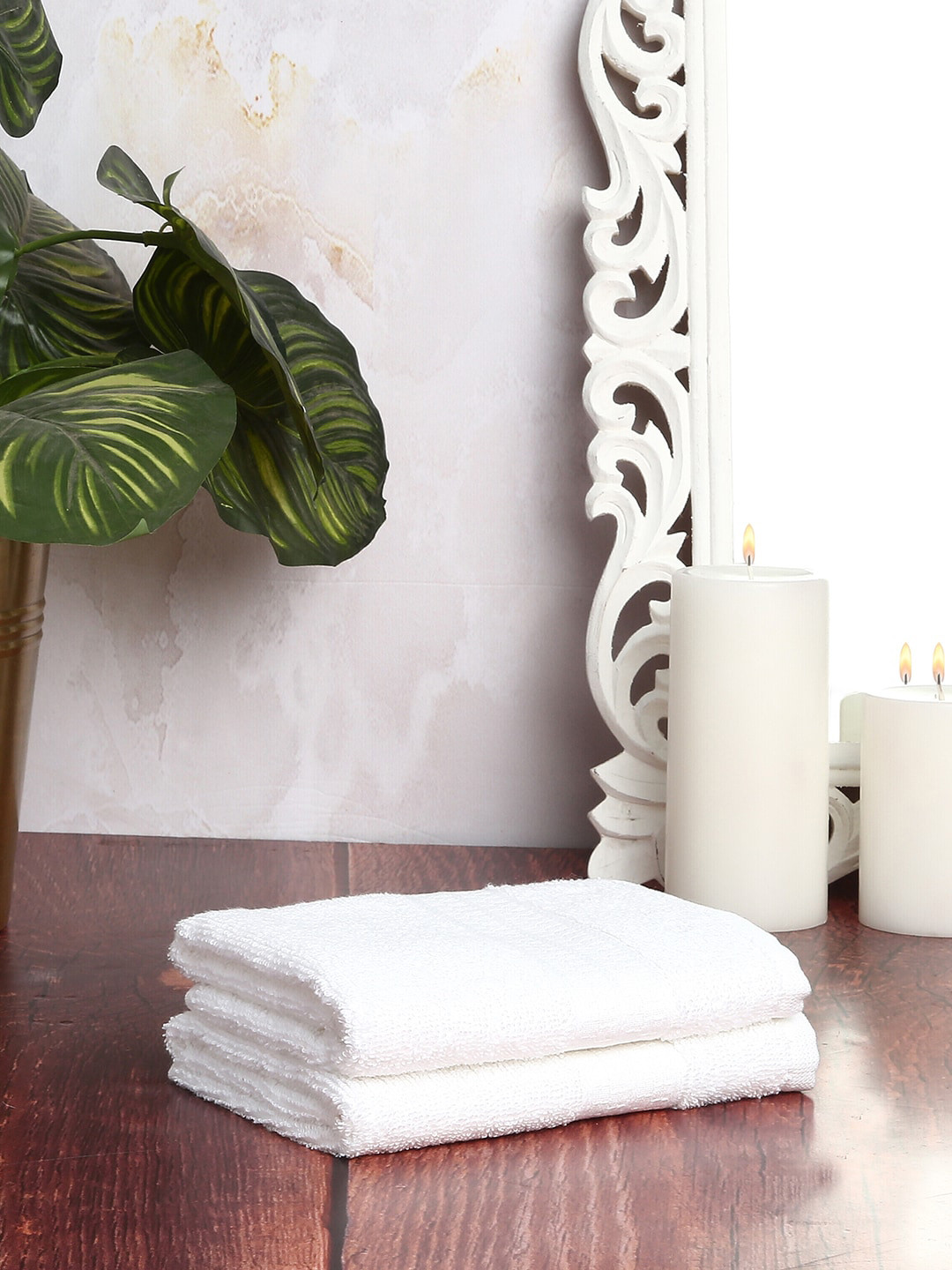 

CORE Designed by SPACES Set Of 2 White Solid 400 GSM Pure Cotton Hand Towels