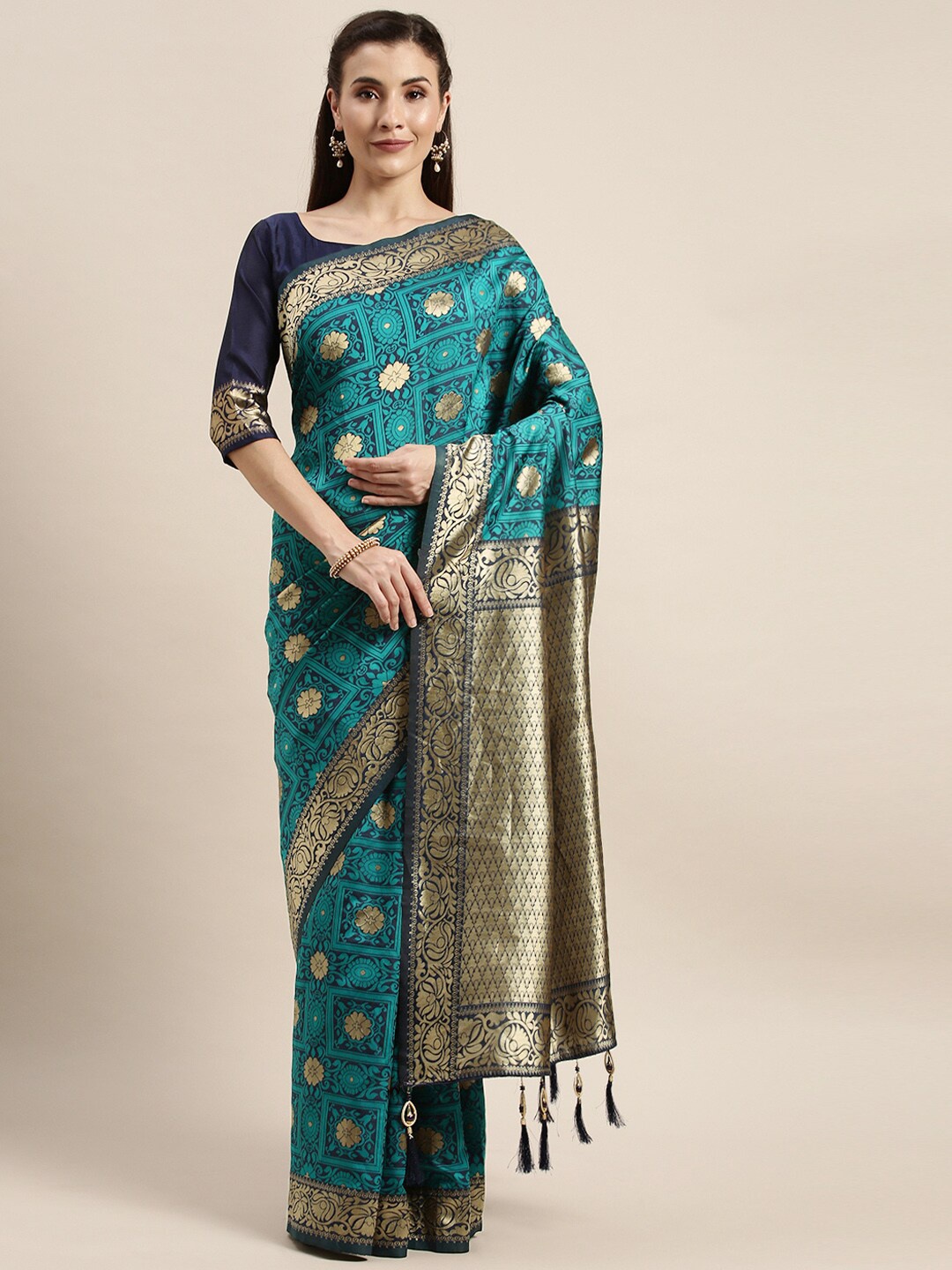 

Amrutam Fab Green & Gold-Toned Ethnic Motifs Silk Blend Banarasi Saree