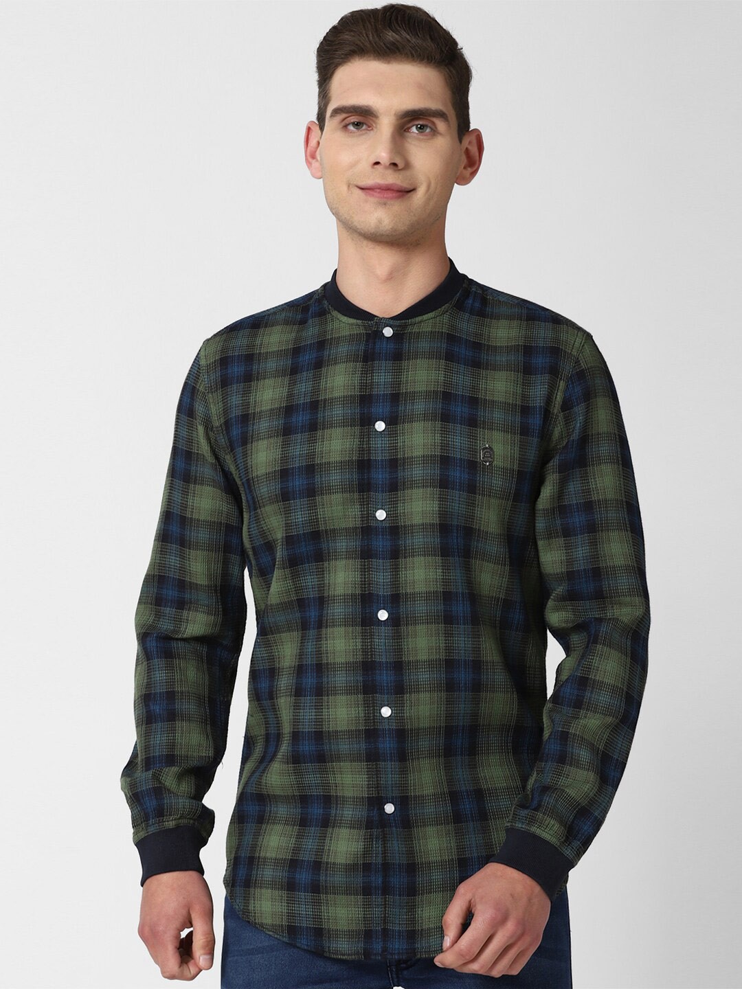 

Peter England Casuals Men Green Slim Fit Checked Casual Shirt