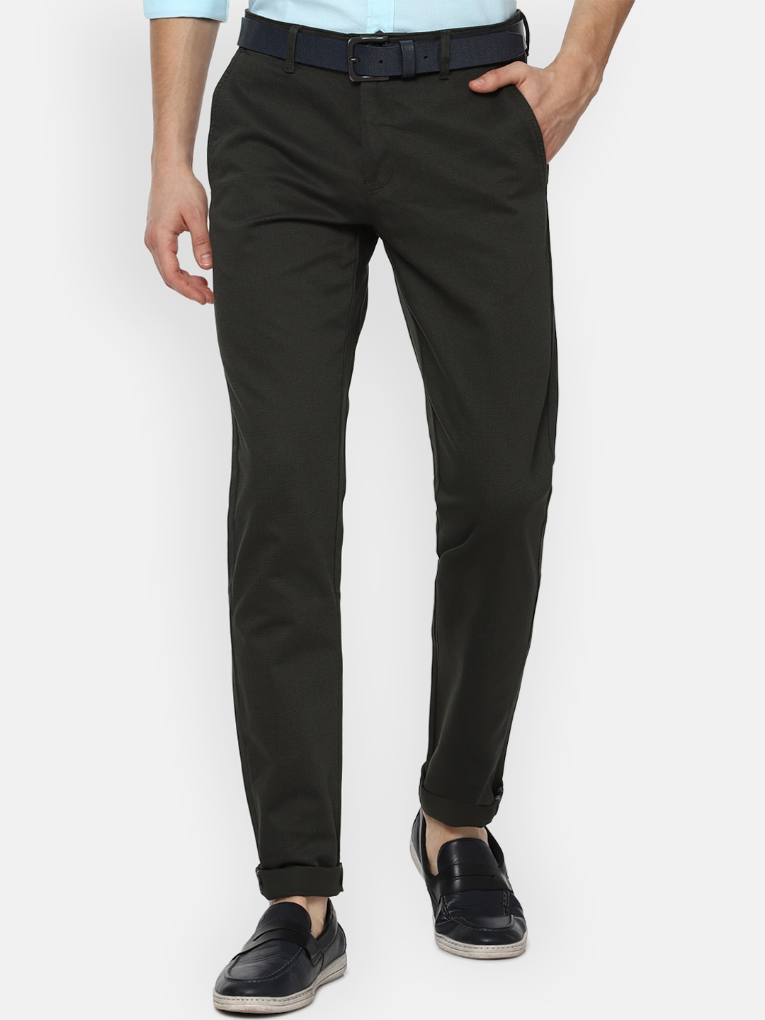 

Van Heusen Sport Men Black Textured Slim Fit Trousers