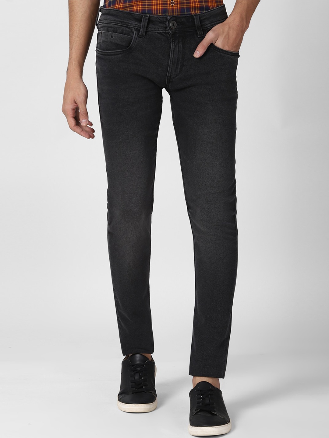 

Peter England Casuals Men Black Skinny Fit Jeans