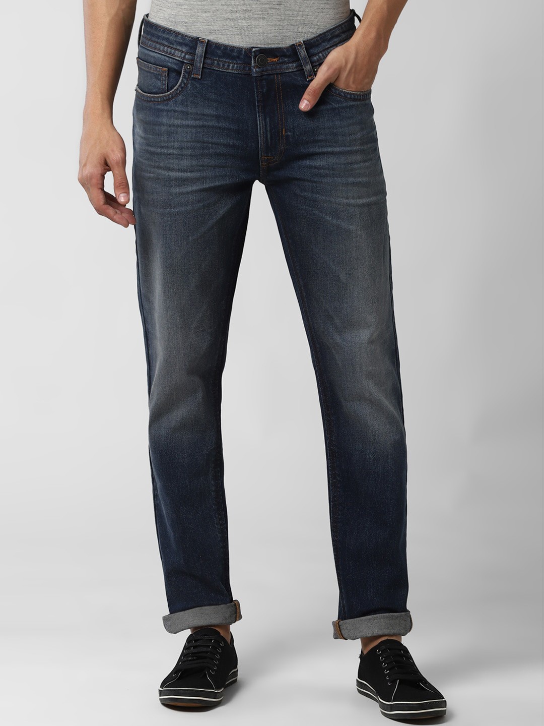 

Peter England Casuals Men Navy Blue Slim Fit Heavy Fade Jeans