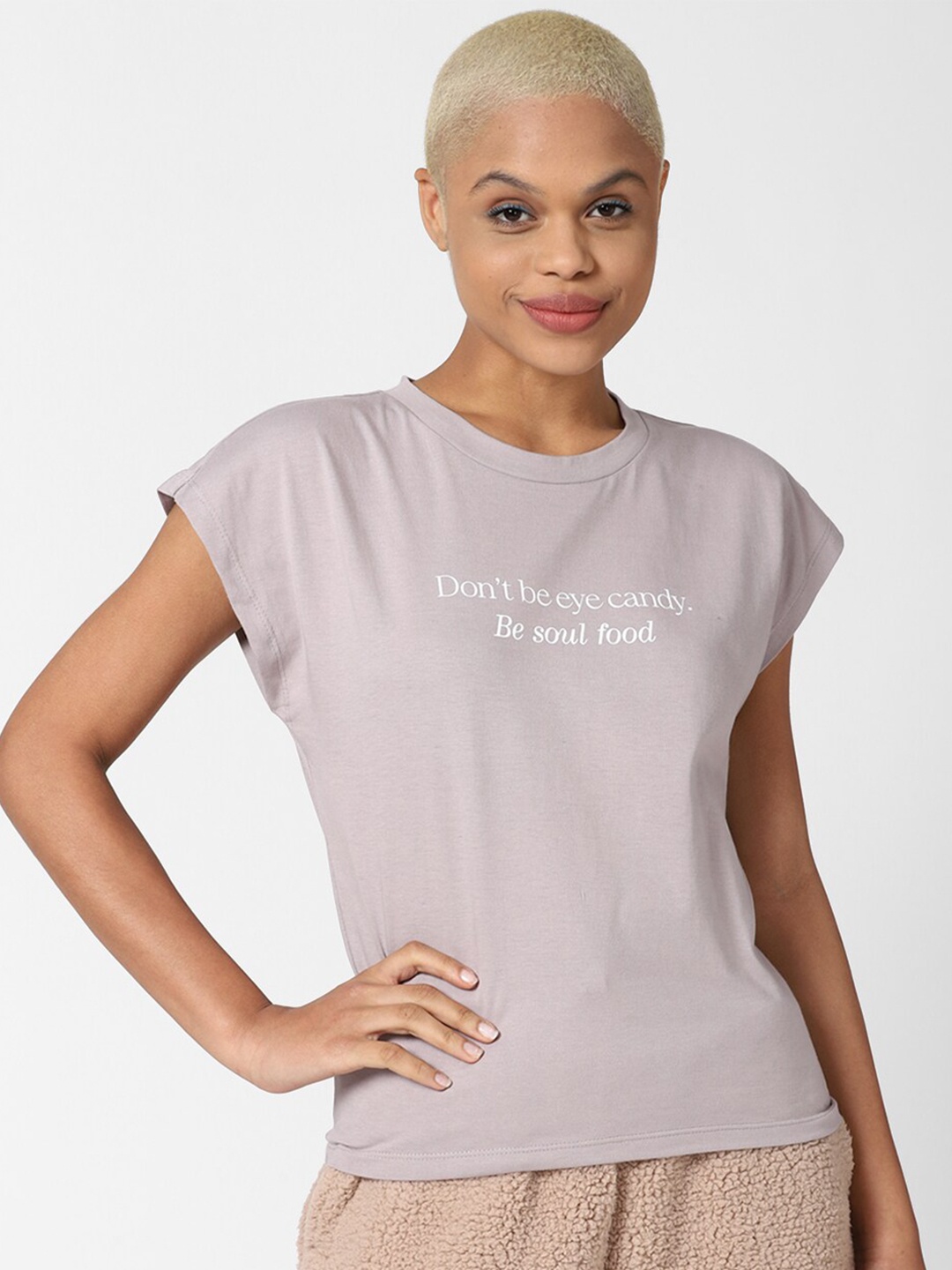 

FOREVER 21 Grey Print Extended Sleeves Top