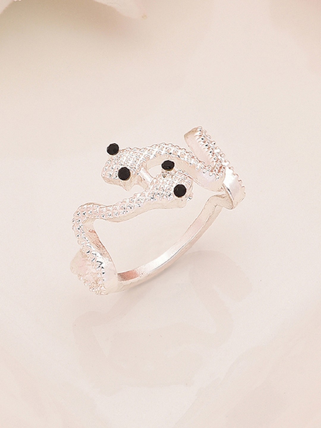 

Accessorize London Women Silver-Toned Snake Ring