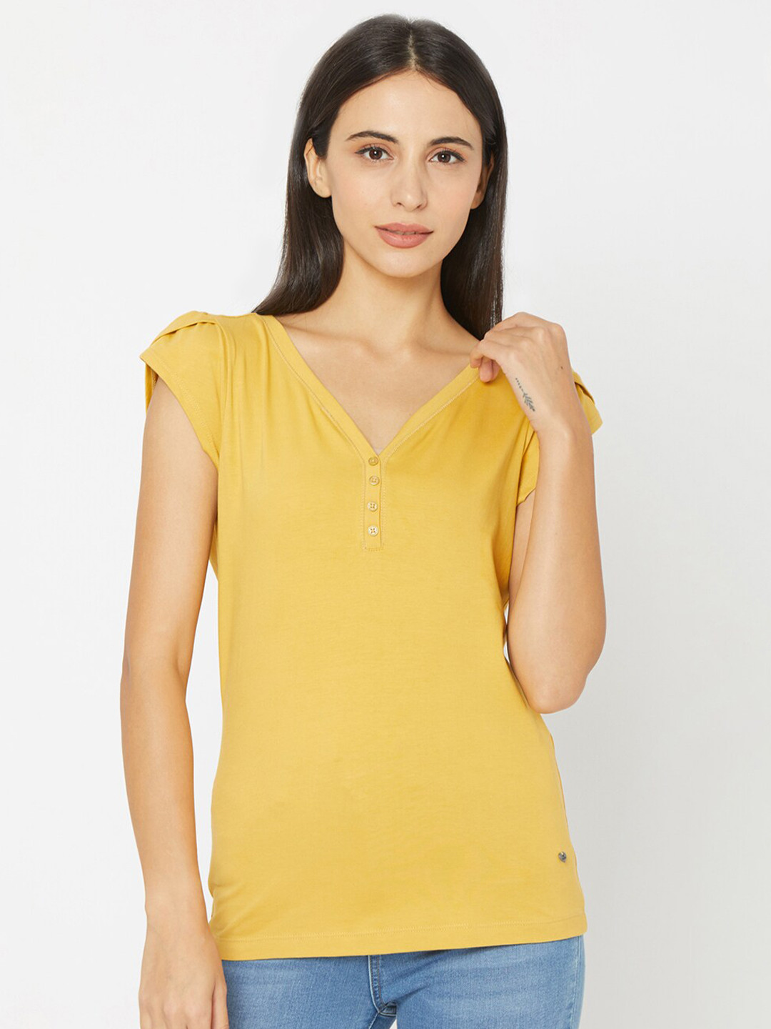 

SPYKAR Women Yellow V-Neck Pockets T-shirt