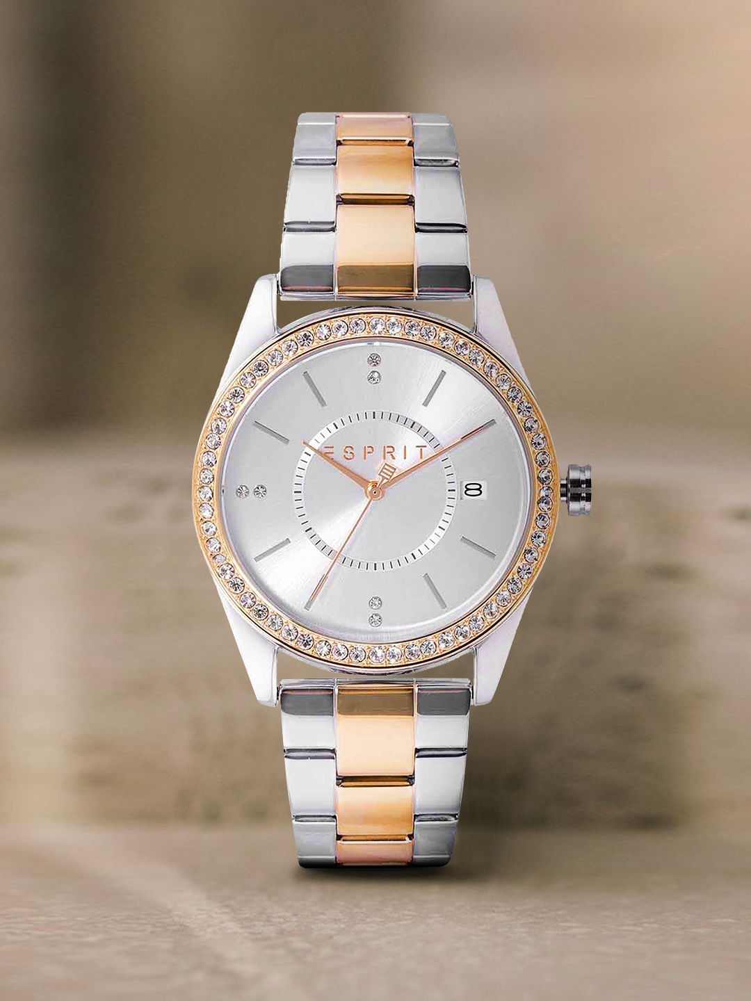 

ESPRIT Women Silver Toned Analogue Watch ES1L196M0105