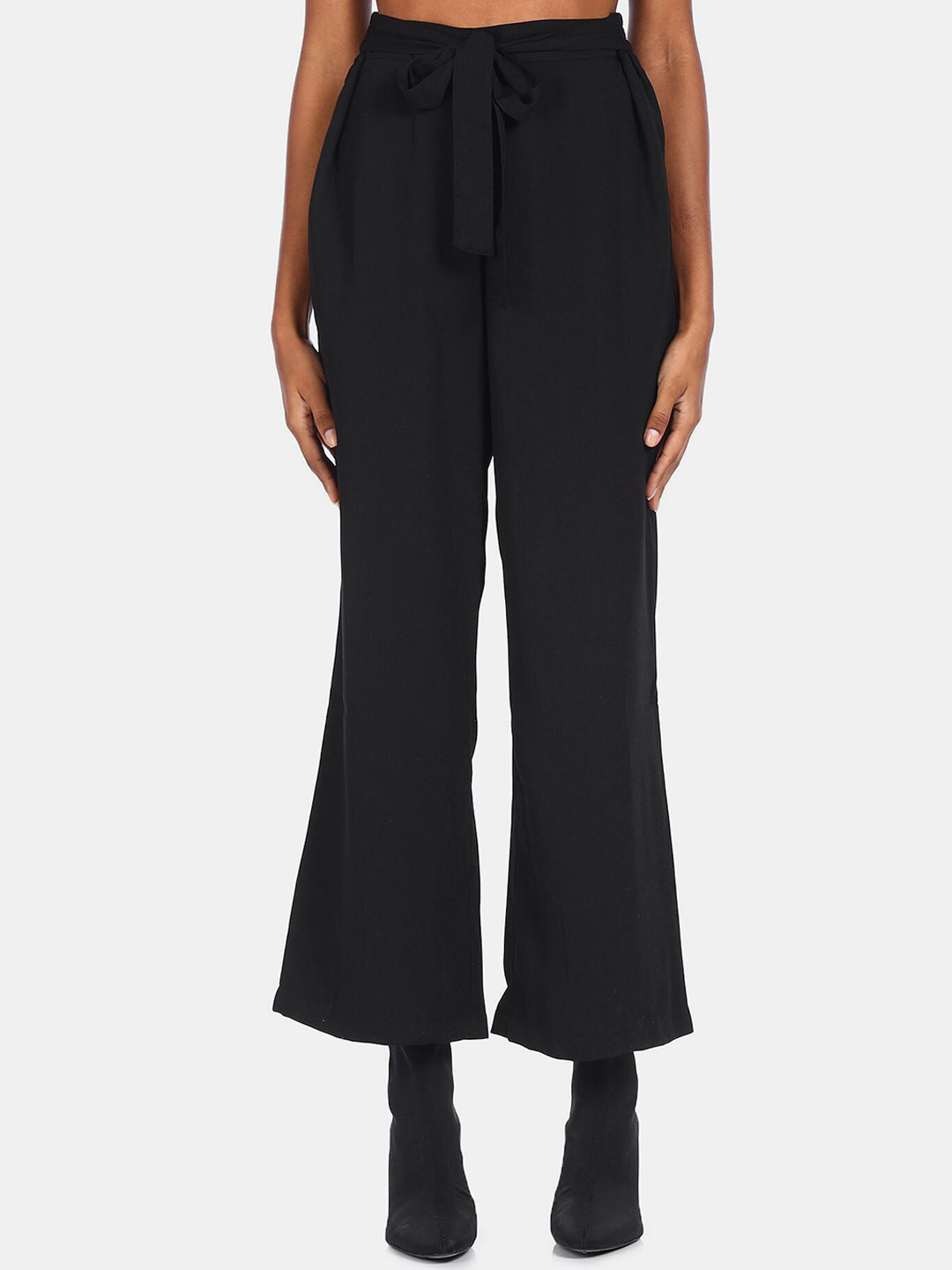 

Flying Machine Women Black Trousers