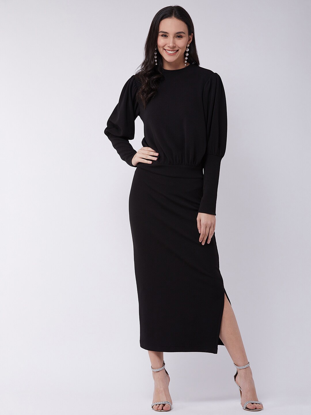 

Zima Leto Black Sheath Midi Dress