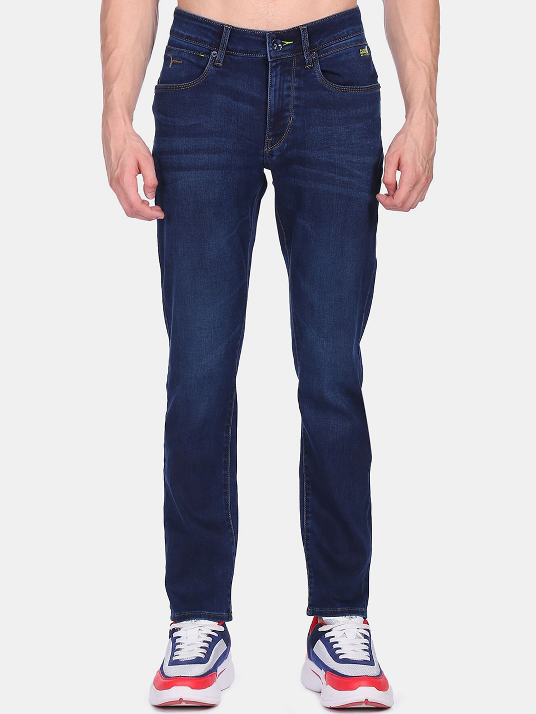 

Flying Machine Men Blue Slim Fit Light Fade Jeans