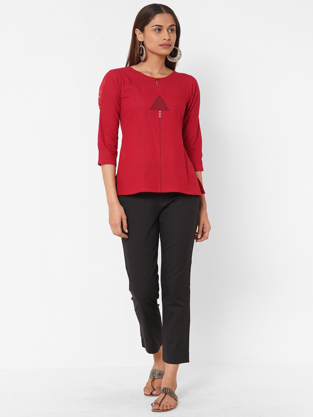 

KAMI KUBI Red & Black Geometric Block Printed Pure Cotton Top