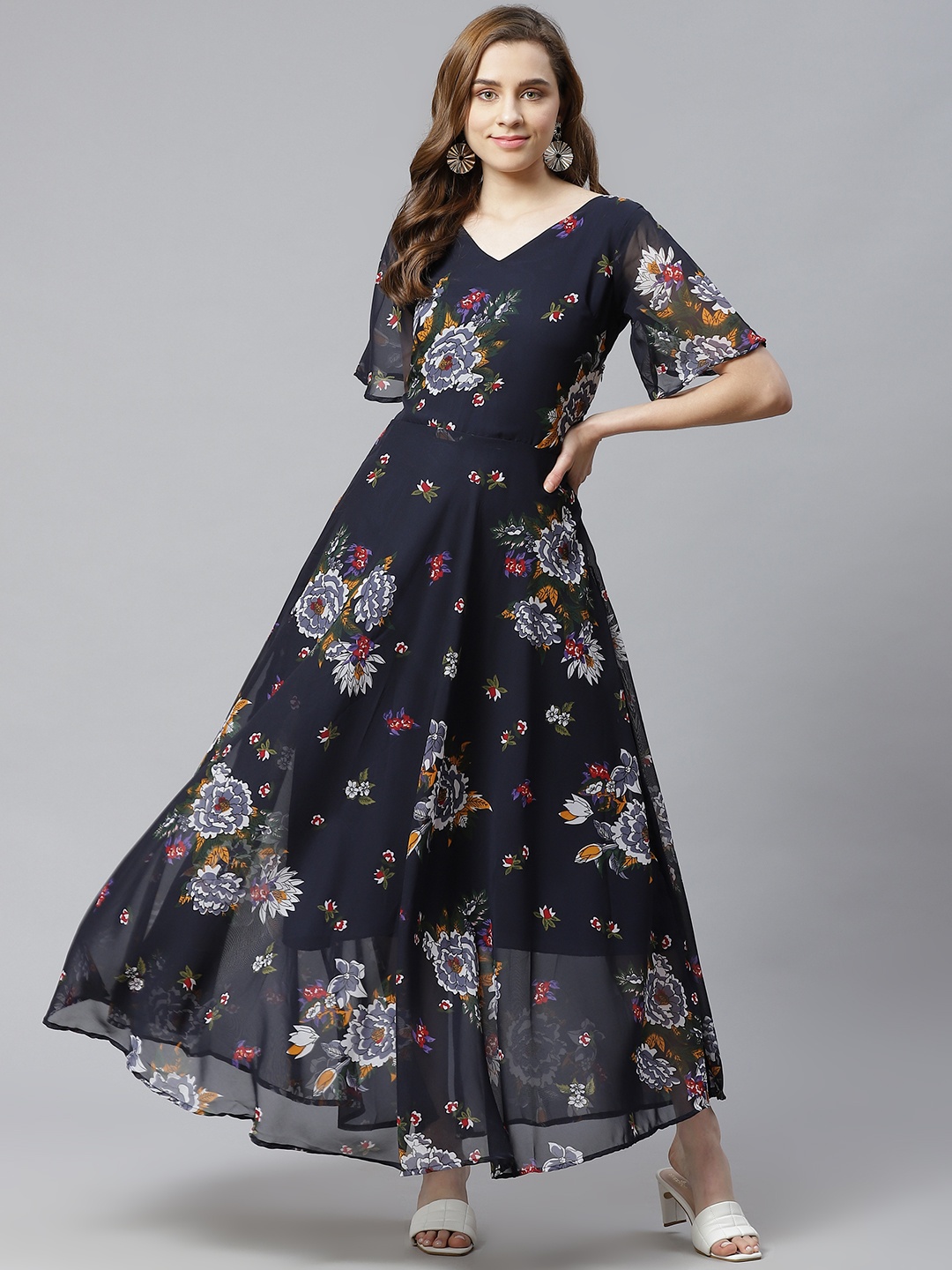 

Sasimo Women Navy Blue & White Floral Maxi Dress