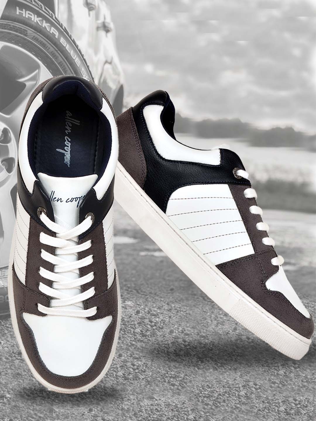 

Allen Cooper Men White & Black Colourblocked PU Sneakers
