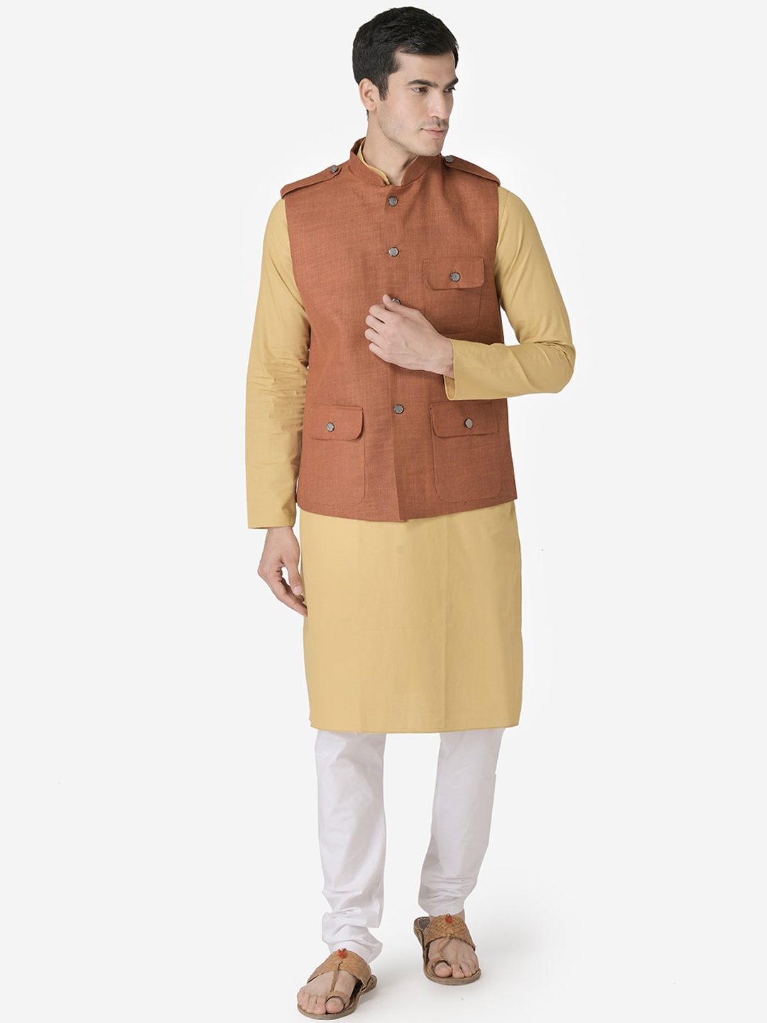 

TABARD Men Beige Solid Pure Cotton Kurta with Pyjamas & Nehru Jacket