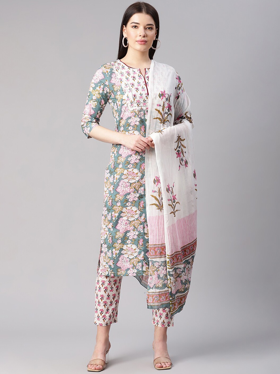 

Sringam Women Blue Floral Printed Pure Cotton Kurta with Trousers & With Dupatta