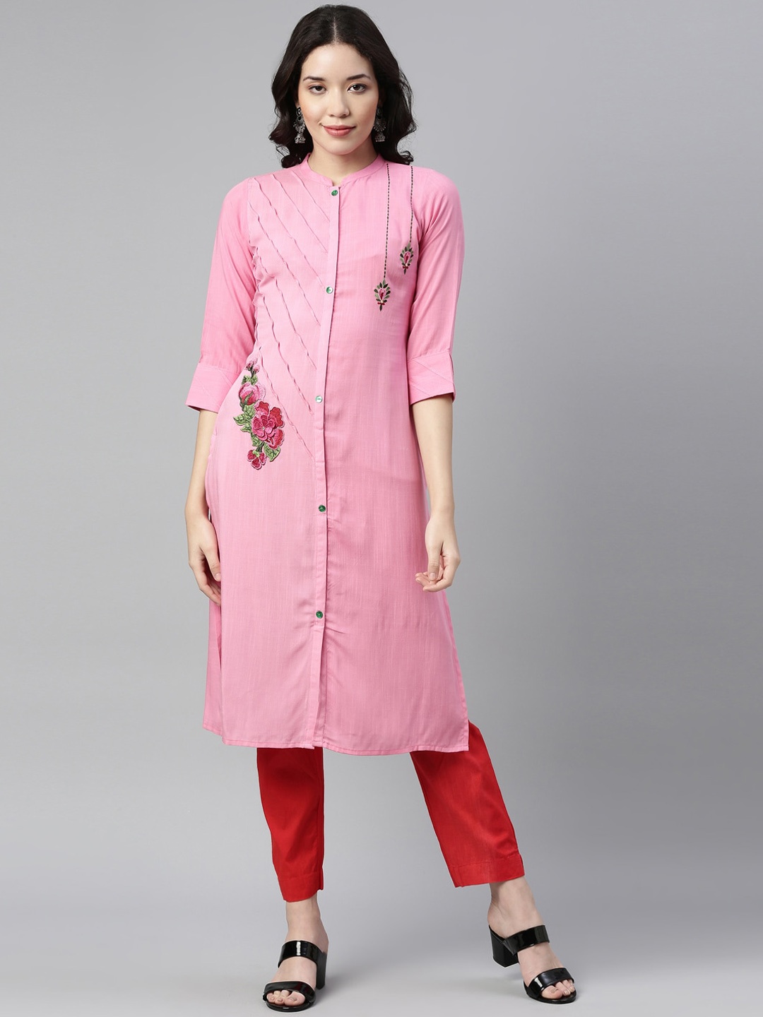 

Neerus Women Peach-Coloured Embroidered Flared Sleeves Floral Kurta